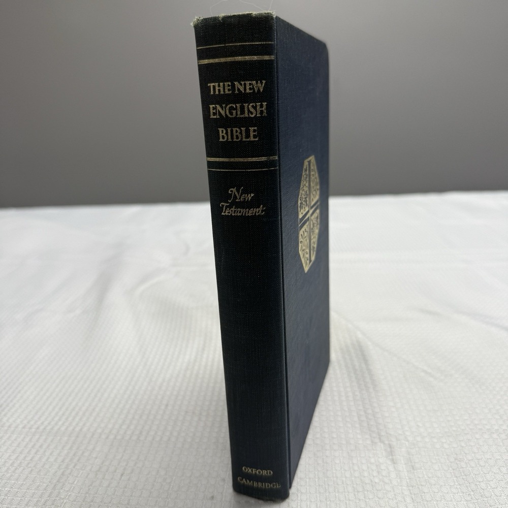 THE NEW ENGLISH BIBLE New Testament by Oxford Cambridge 1961 Blue Hardcover